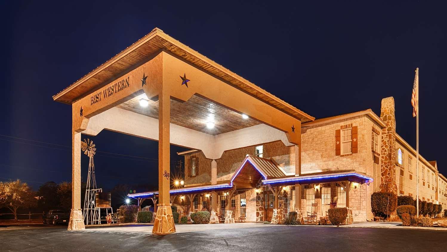 Best Western Plus פרדריקסברג מראה חיצוני תמונה